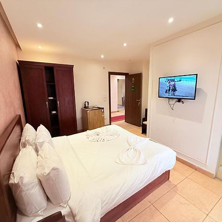 King Khafren View Inn Kafret el-Gabal Exterior photo