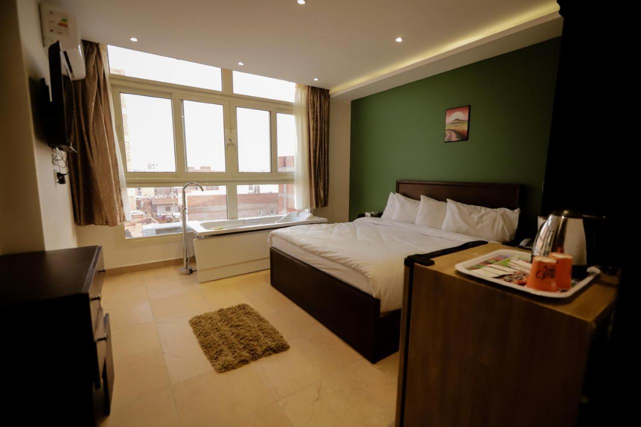 King Khafren View Inn Kafret el-Gabal Exterior photo