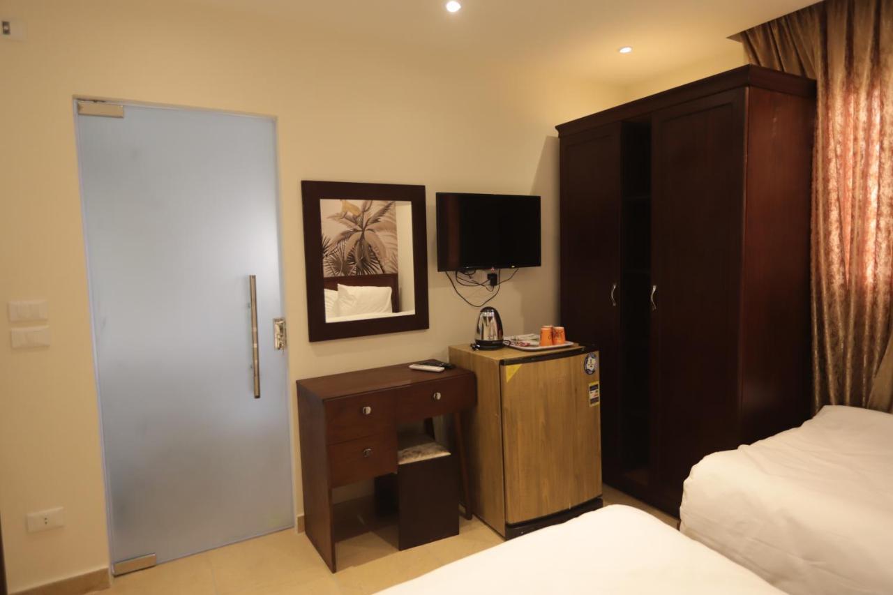 King Khafren View Inn Kafret el-Gabal Exterior photo