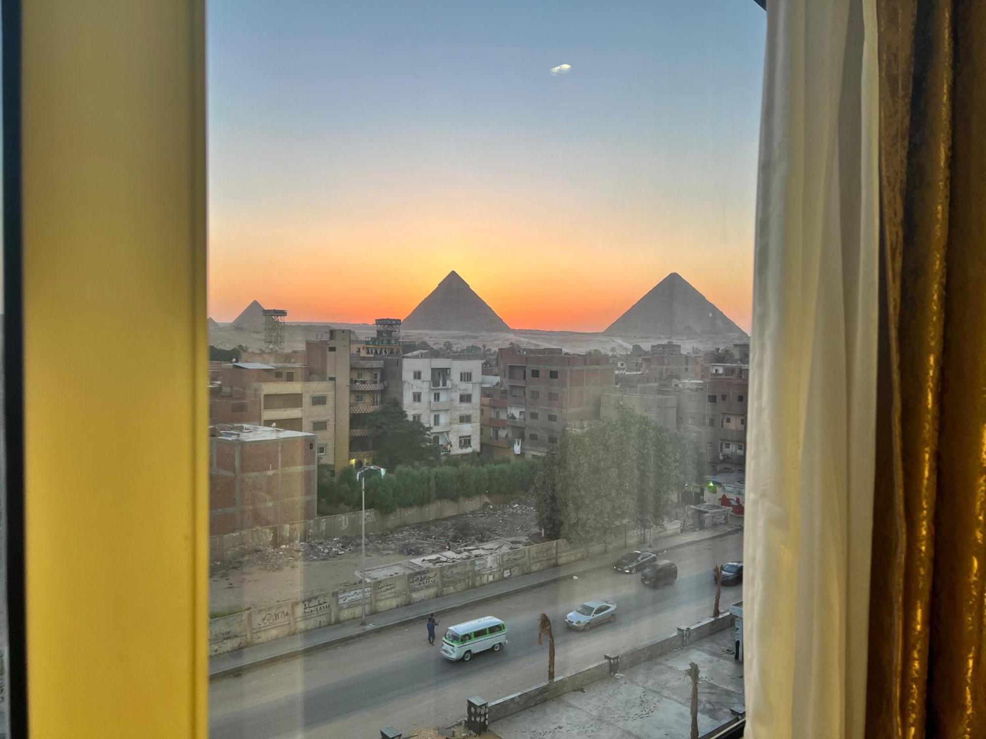 King Khafren View Inn Kafret el-Gabal Exterior photo