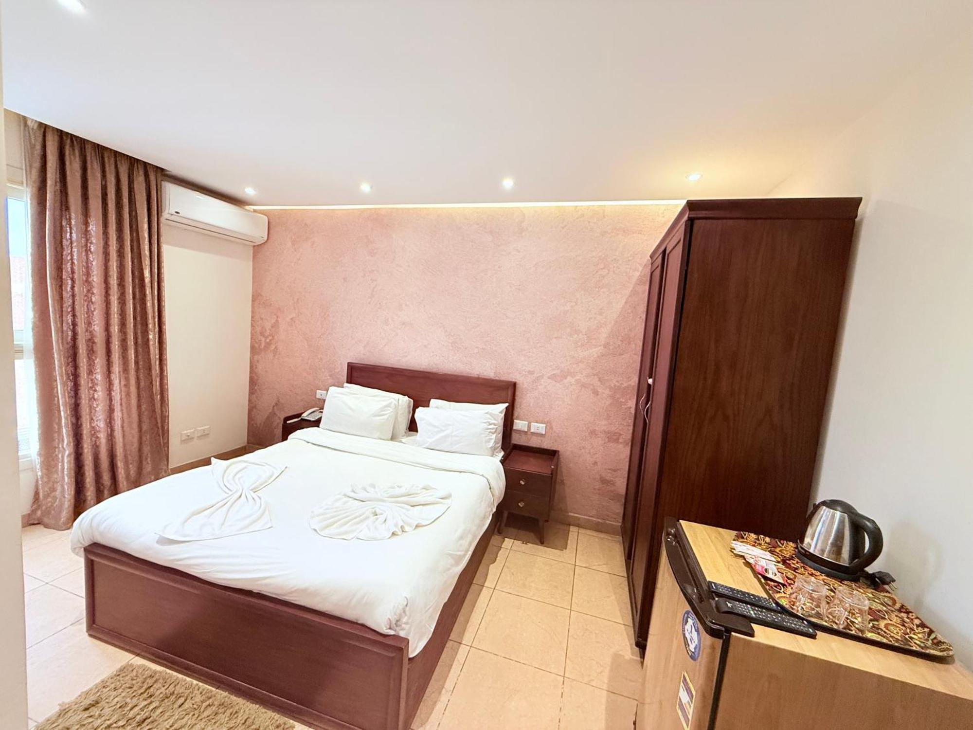 King Khafren View Inn Kafret el-Gabal Exterior photo