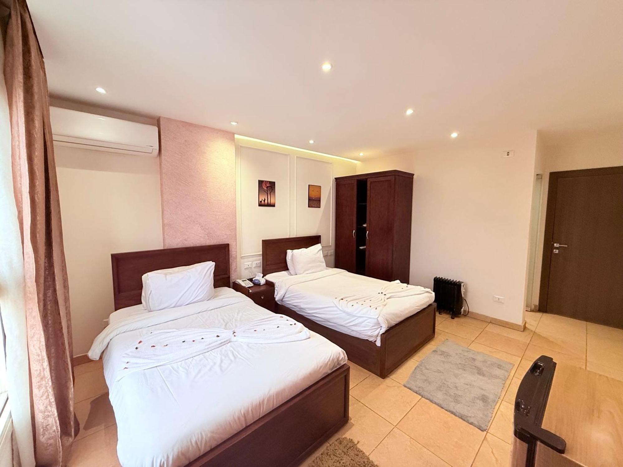 King Khafren View Inn Kafret el-Gabal Exterior photo