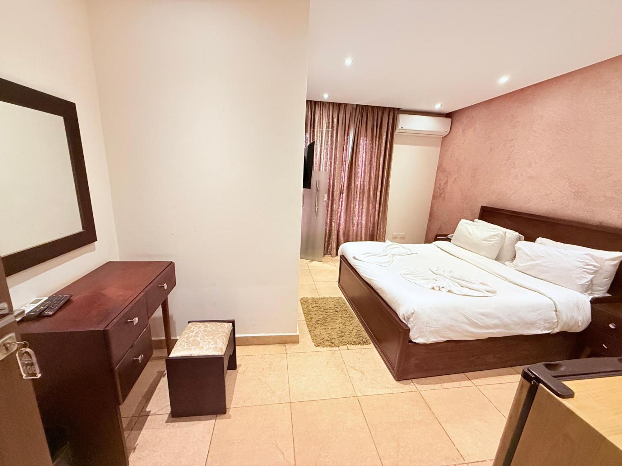 King Khafren View Inn Kafret el-Gabal Exterior photo