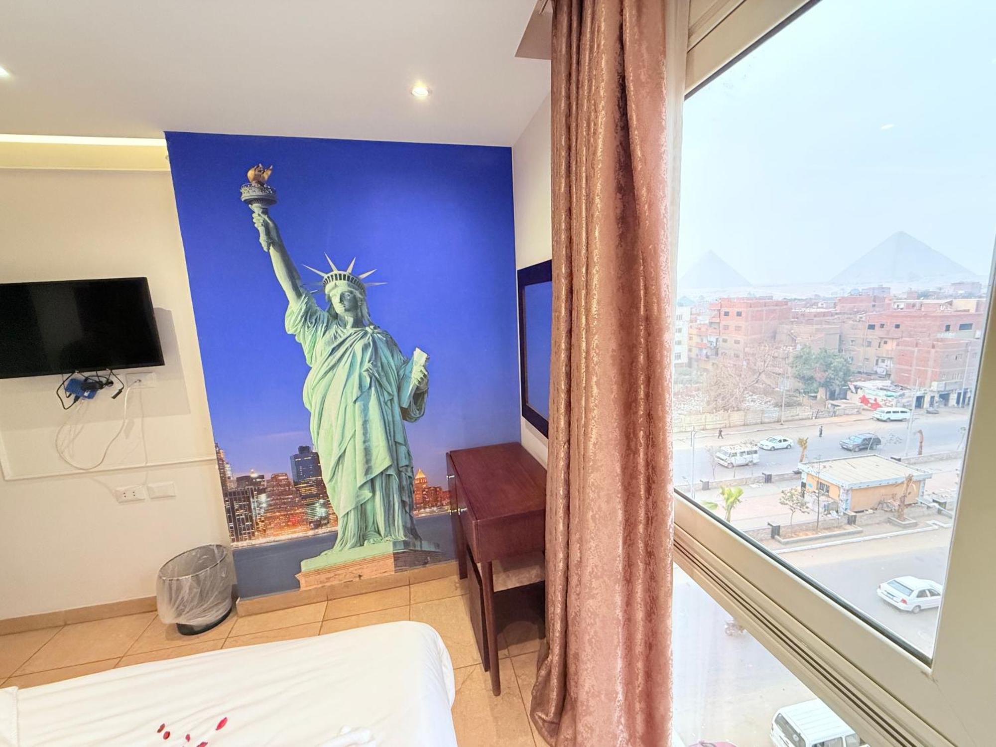 King Khafren View Inn Kafret el-Gabal Exterior photo