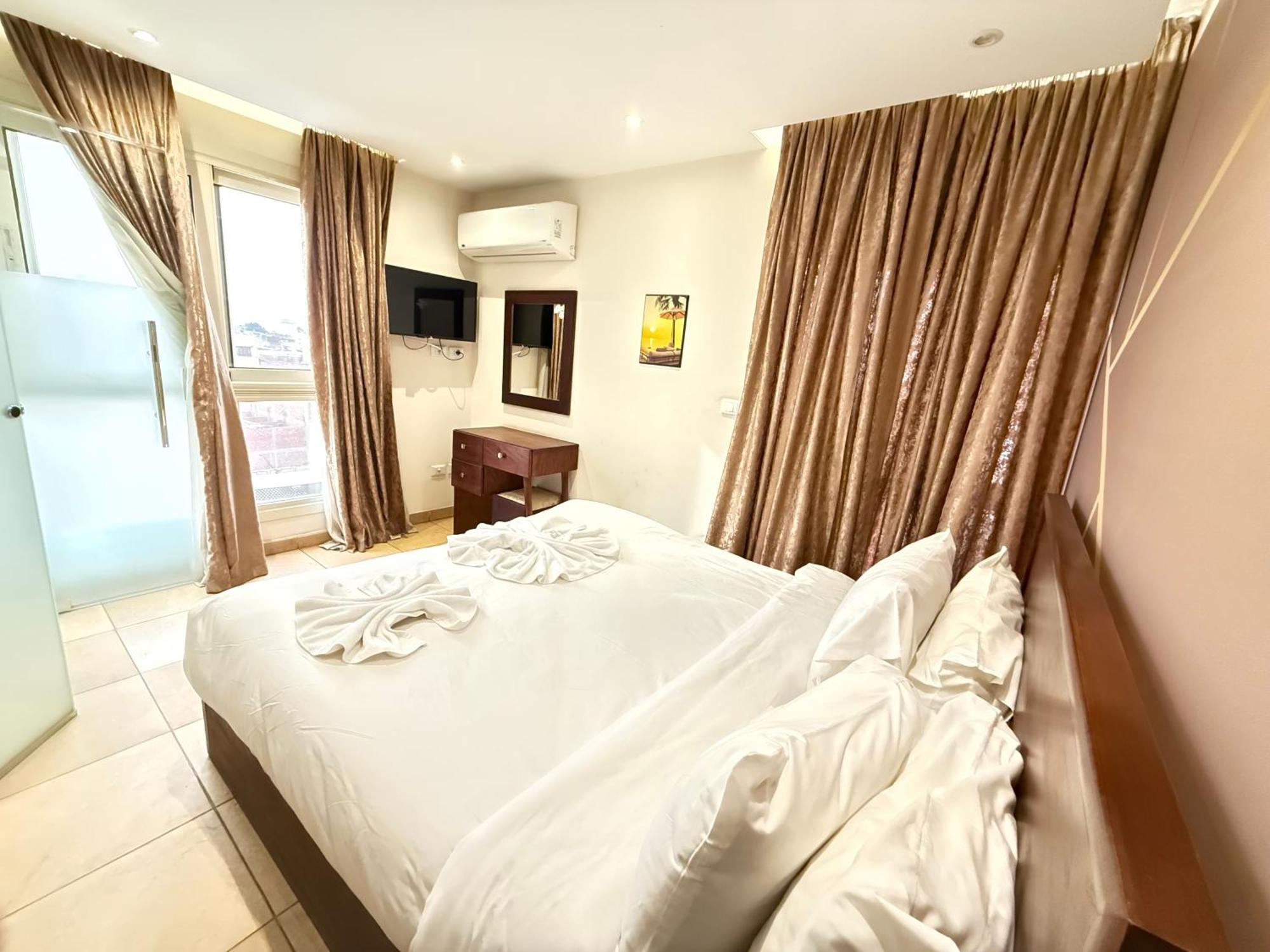 King Khafren View Inn Kafret el-Gabal Exterior photo